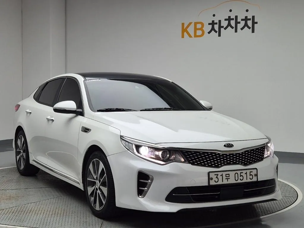 Kia K5 2016 photo 4