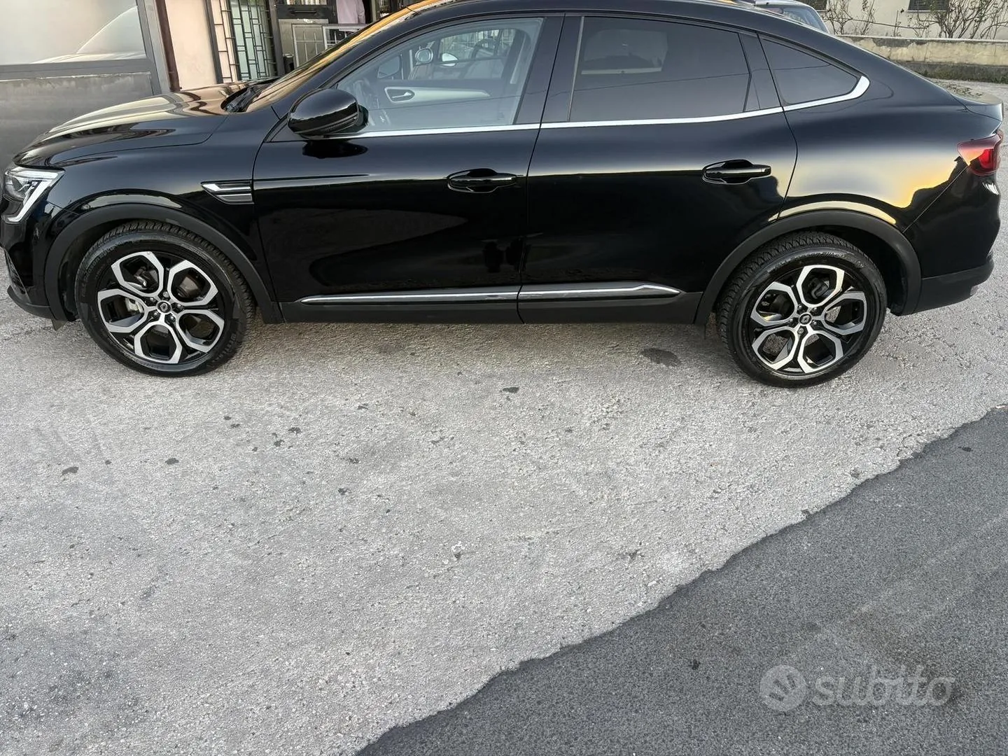 Renault Arkana 2023 photo 3