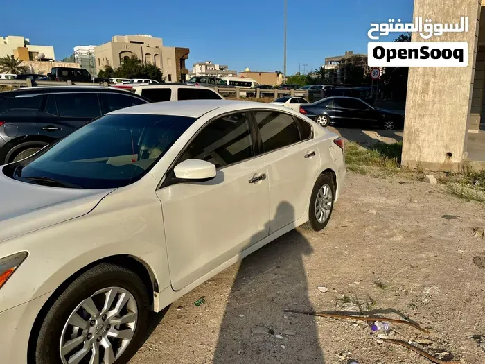 Nissan Altima 2015 photo 4