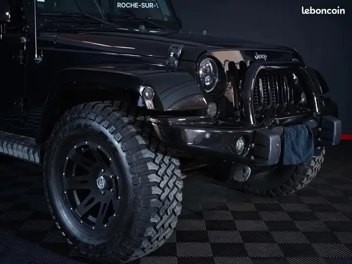 Jeep Wrangler 2011 photo 4