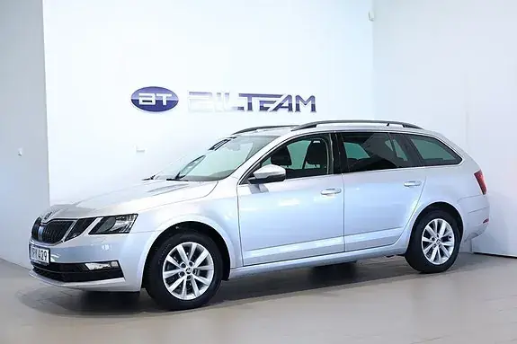 Skoda Octavia 2019 photo 2