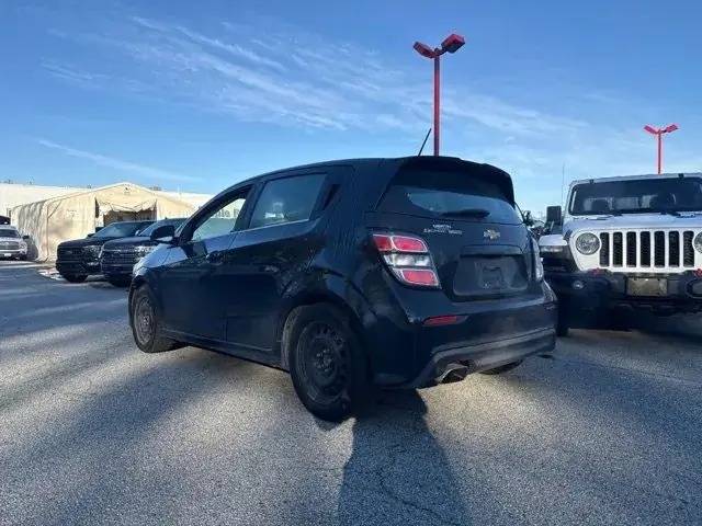 Chevrolet Sonic 2017 photo 5