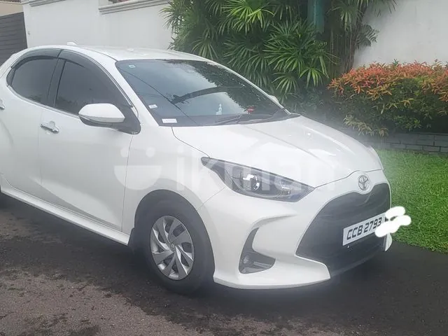 Toyota Yaris 2023 photo 3