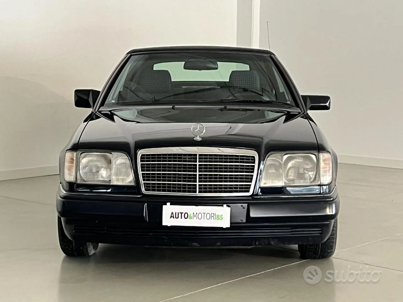 Mercedes-Benz E-Class 1995 photo 2