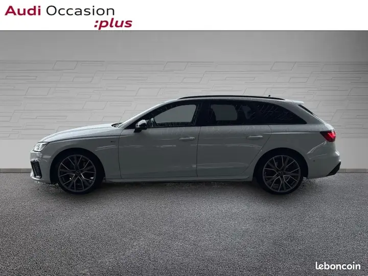 Audi A4 2023 photo 2