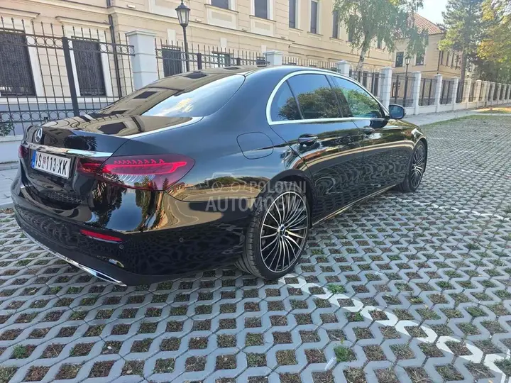 Mercedes-Benz E 220 2022 photo 4