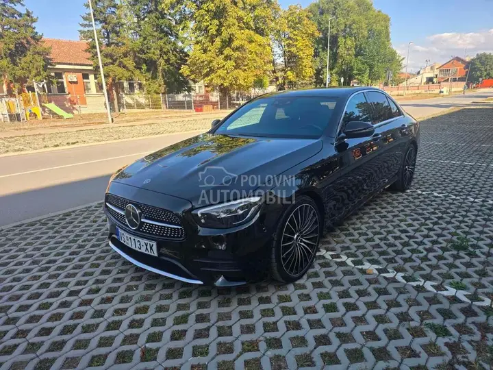 Mercedes-Benz E 220