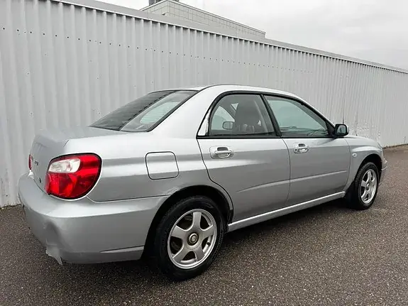 Subaru Impreza 2003 photo 2