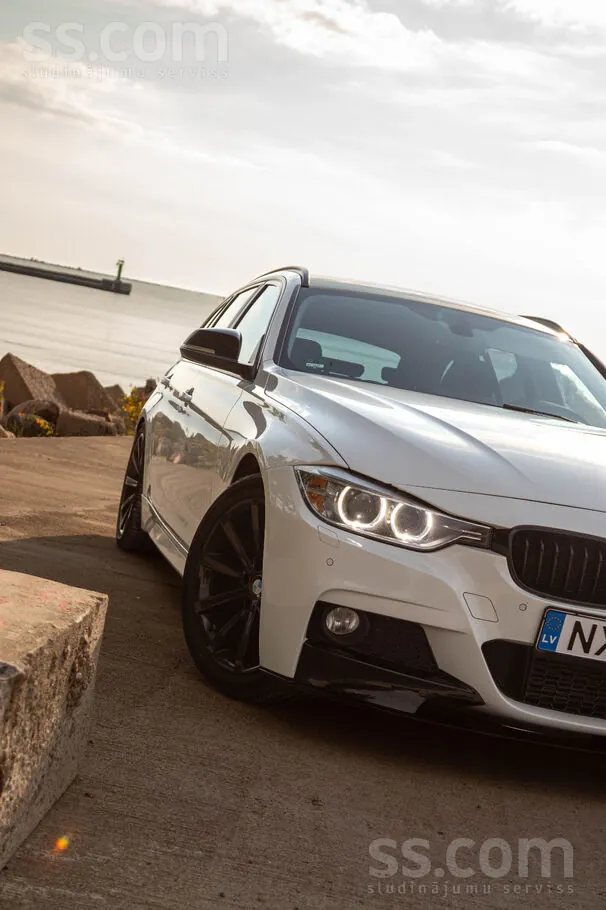 BMW 318 2015 photo 3