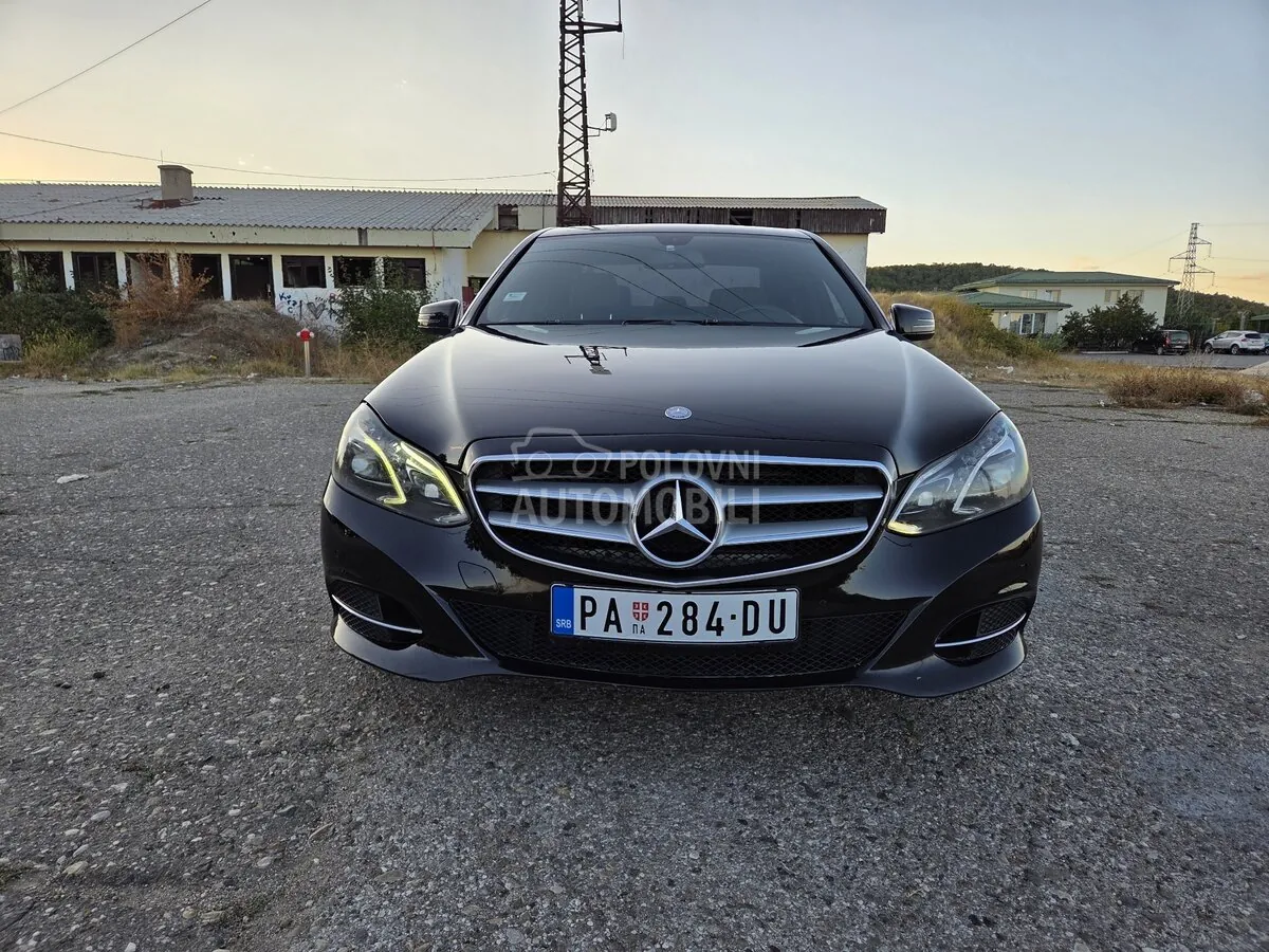 Mercedes-Benz E 200 2015 photo 4