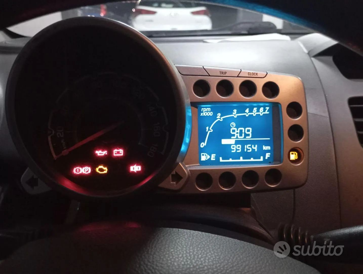 Chevrolet Spark 2012 photo 4