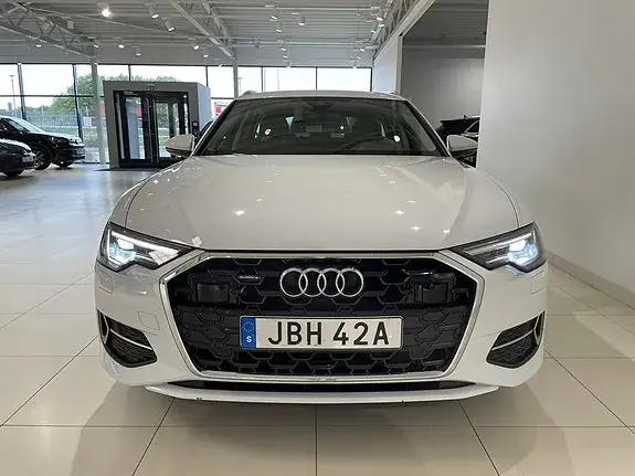 Audi A6 2025 photo 2