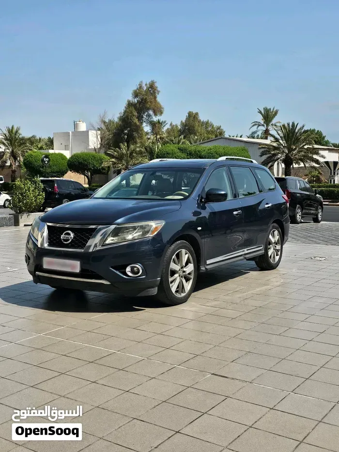 Nissan Pathfinder 2014 photo 2