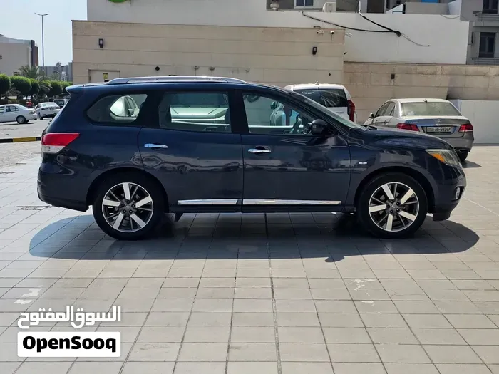 Nissan Pathfinder 2014 photo 4
