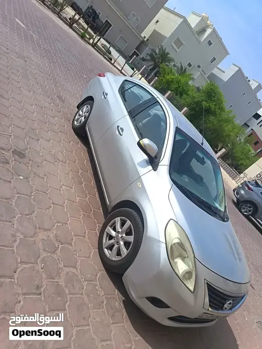 Nissan Sunny
