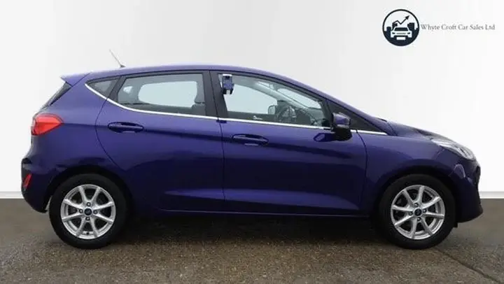 Ford Fiesta 2018 photo 2