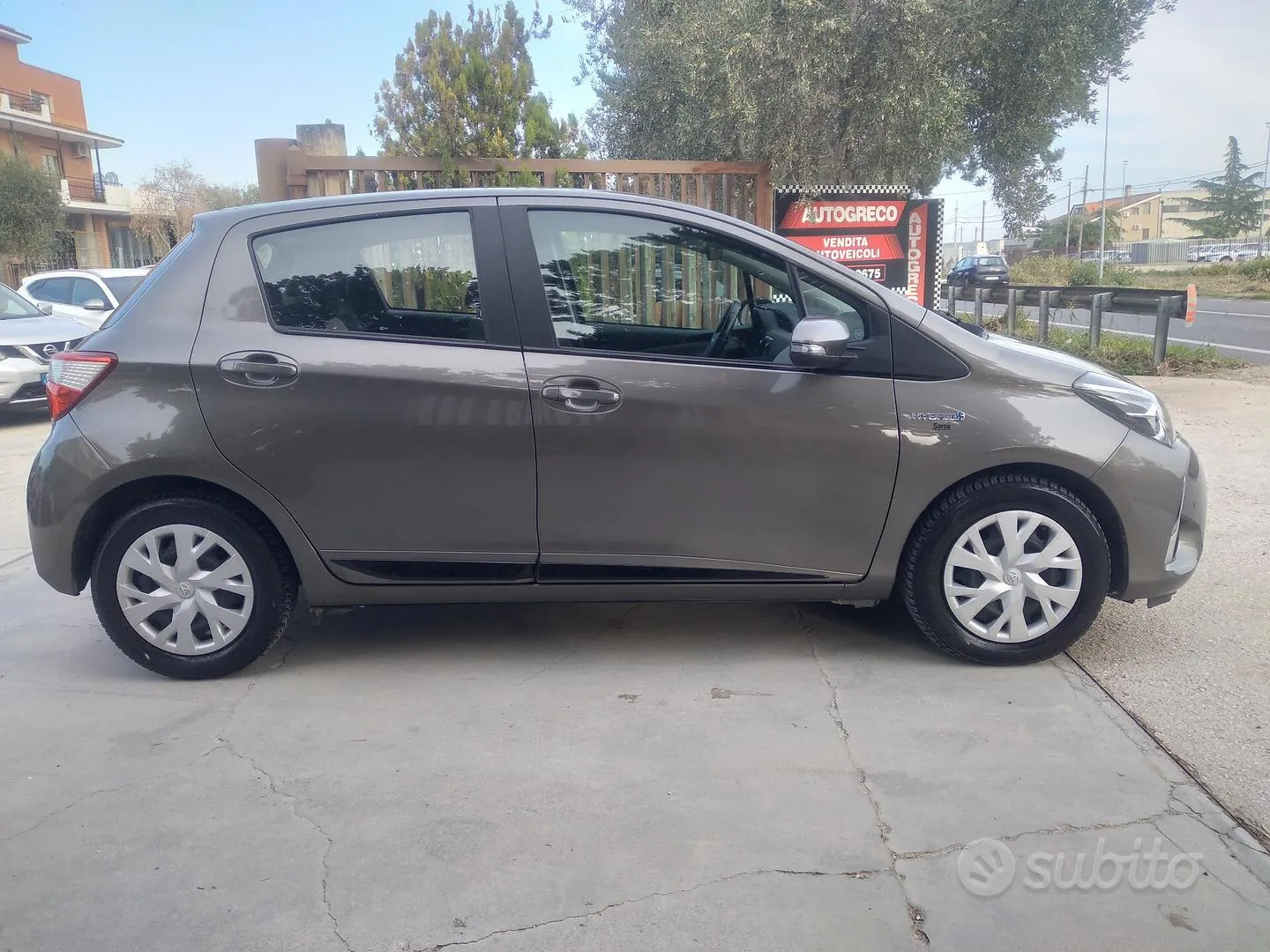 Toyota Yaris 2017 photo 4