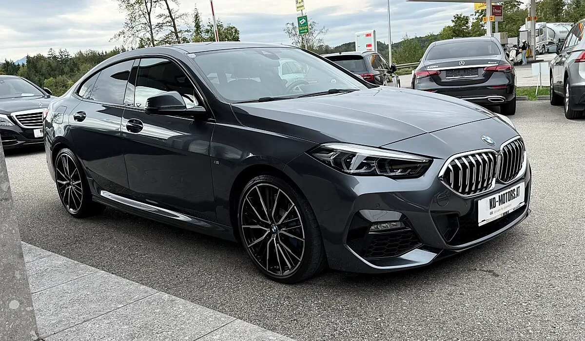 BMW 2 Series 2021 photo 3