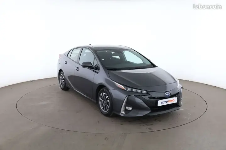 Toyota Prius 2019 photo 4