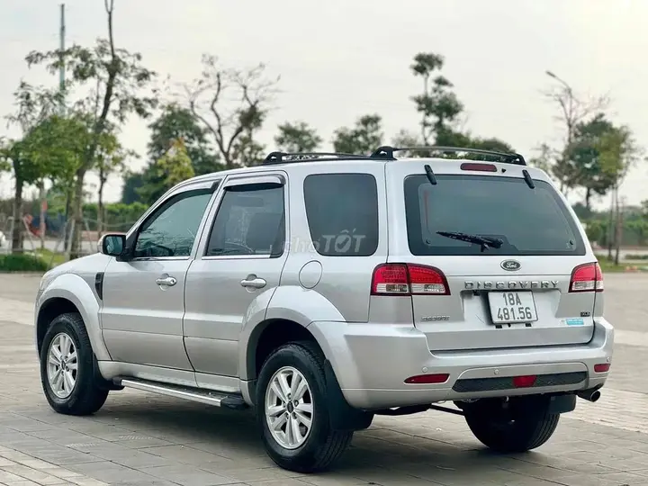 Ford Escape 2011 photo 3