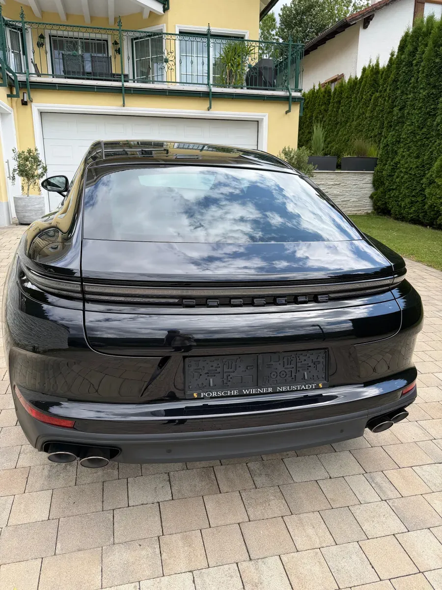 Porsche Panamera 2025 photo 3