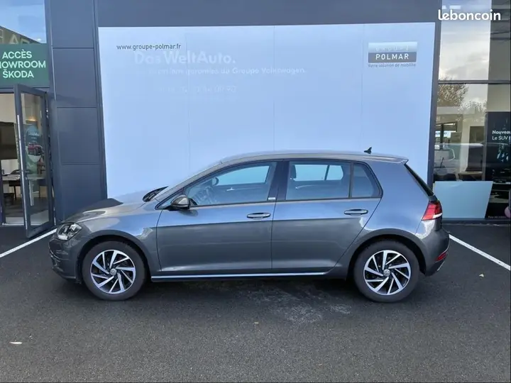 Volkswagen Golf 2019 photo 3