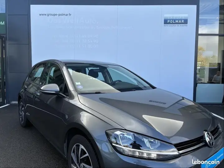 Volkswagen Golf 2019 photo 2