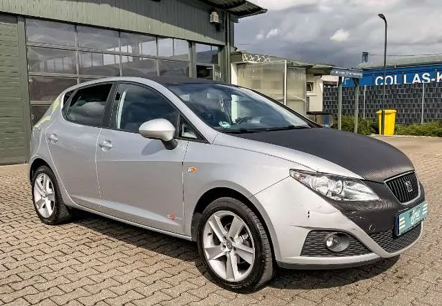 Seat Ibiza 2012 photo 3