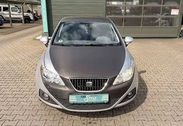 Seat Ibiza 2012 photo 2