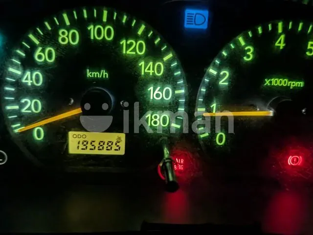 Suzuki Swift 2002 photo 4