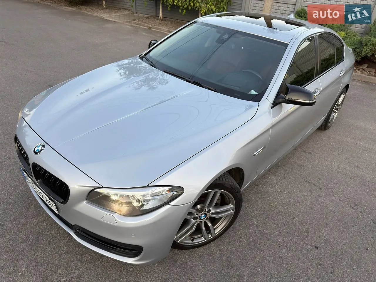 BMW 5 Series 2015 photo 3