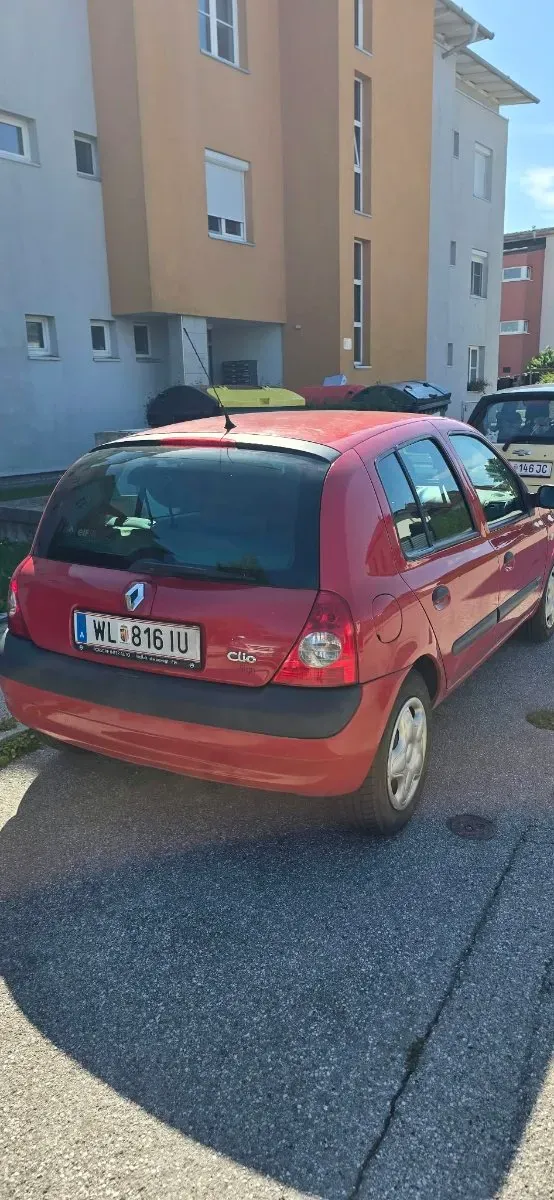 Renault Clio 2003 photo 3