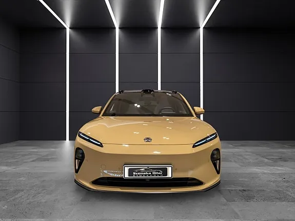 NIO Et5 Touring 2023 photo 2