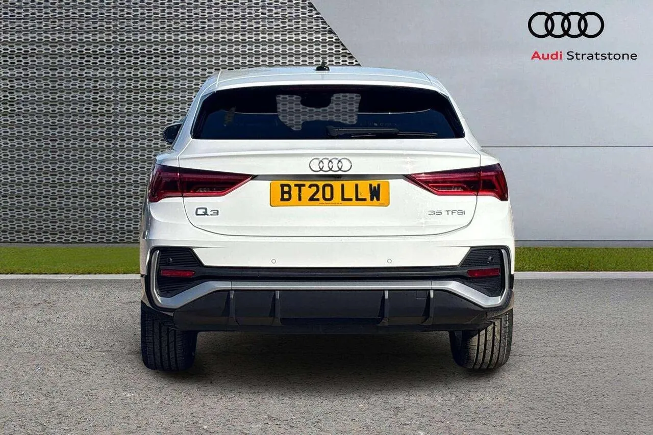Audi Q3 2020 photo 4