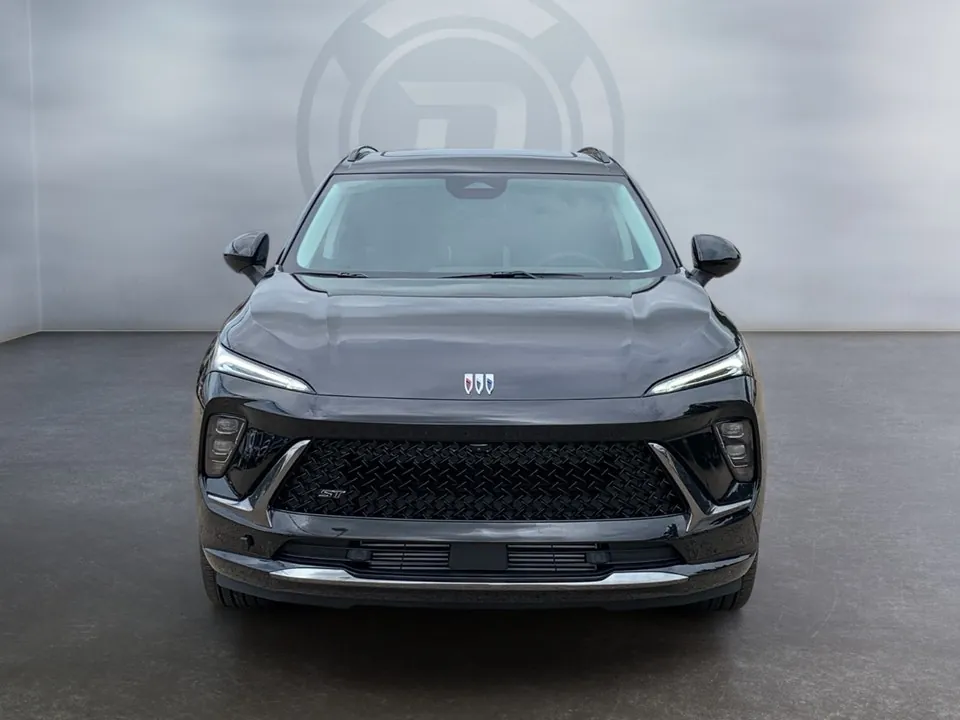 Buick Envision 2026 photo 2