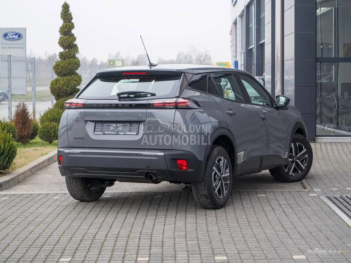Peugeot 2008 2023 photo 2