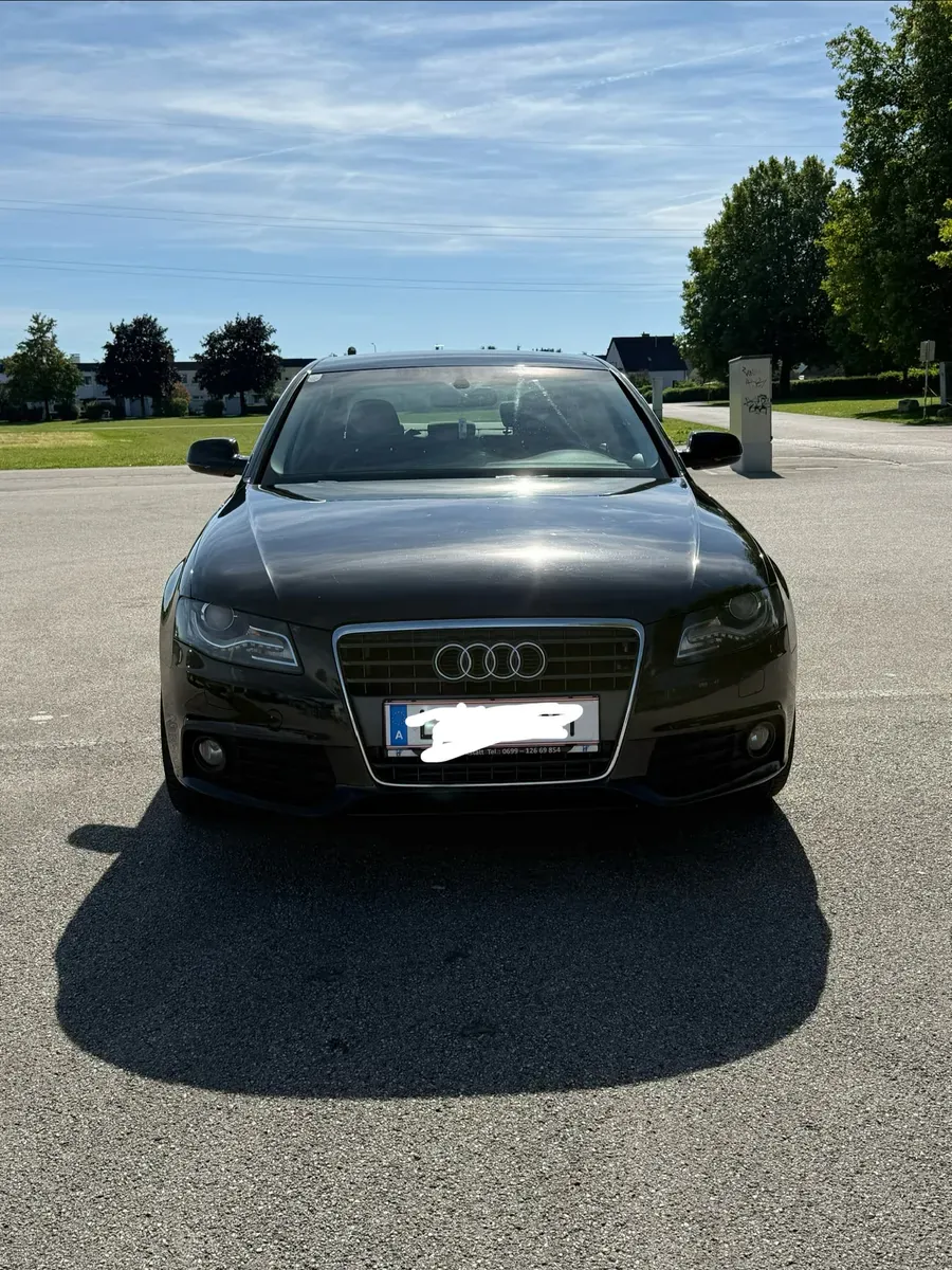 Audi A4 2011 photo 3