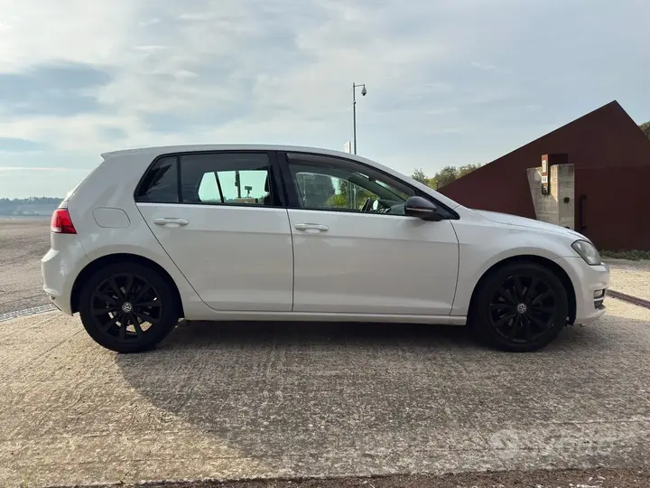 Volkswagen Golf 2015 photo 4
