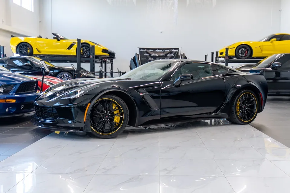Chevrolet Corvette 2018 photo 2