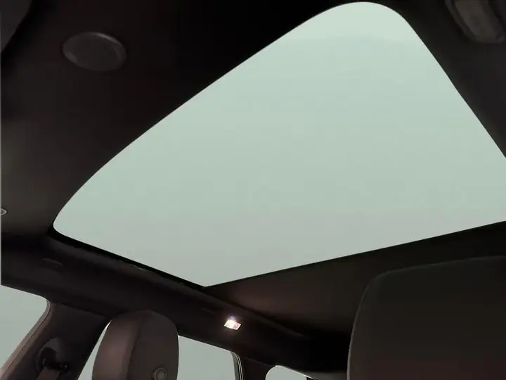 Land Rover Range Rover Evoque 2023 photo 5