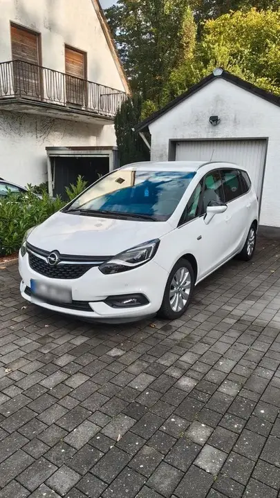 Opel Zafira Tourer