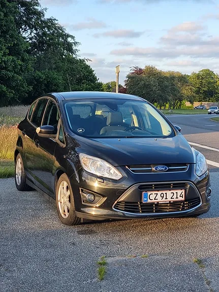 Ford C-Max 2013 photo 2