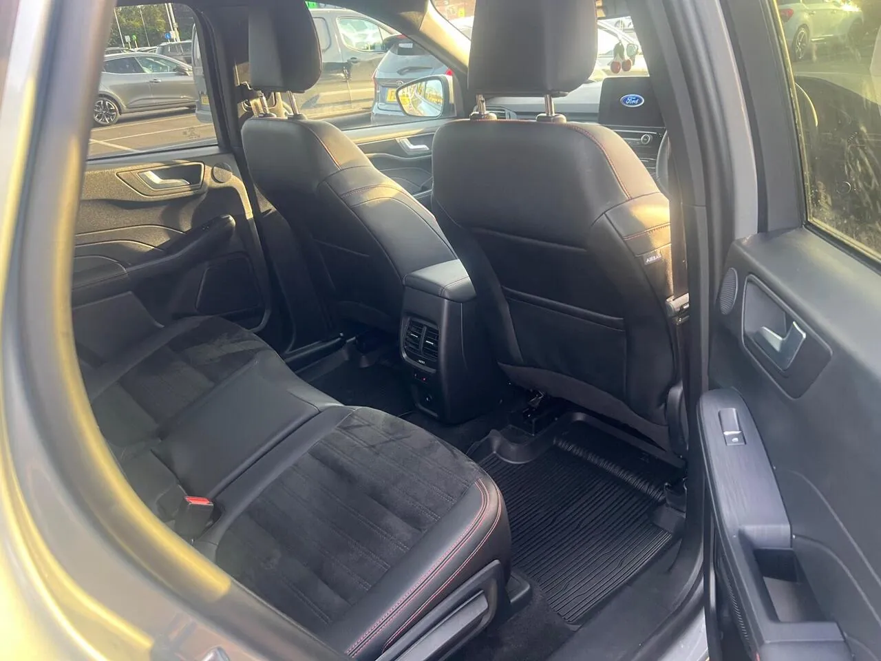 Ford Kuga 2024 photo 5
