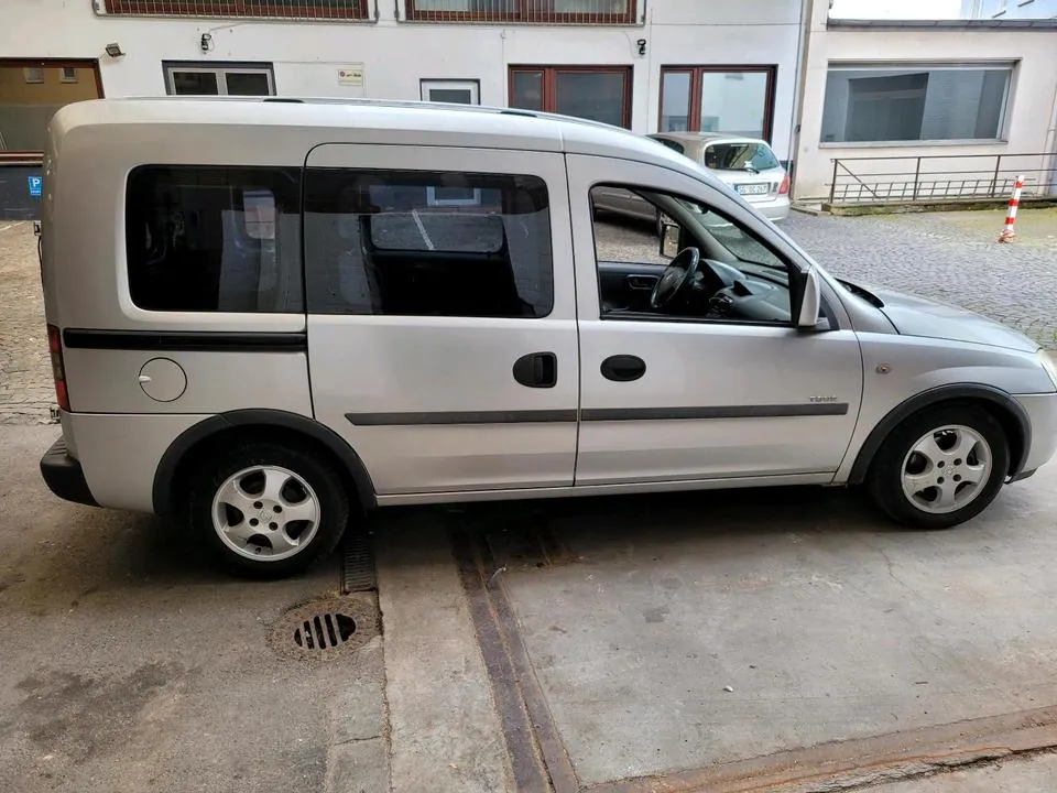 Opel Combo