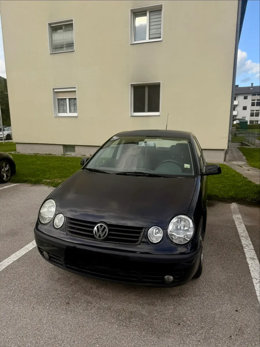 Volkswagen Polo 2004 photo 2