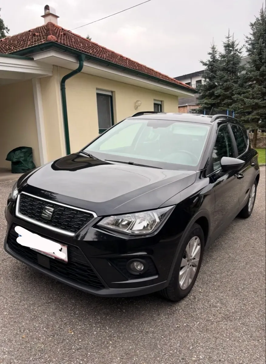 Seat Arona 2019 photo 3