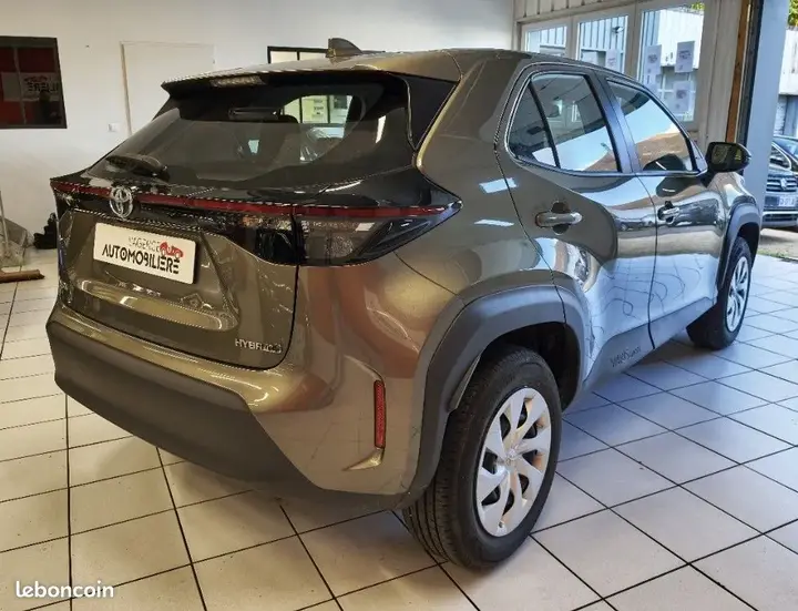 Toyota Yaris Cross 2024 photo 4