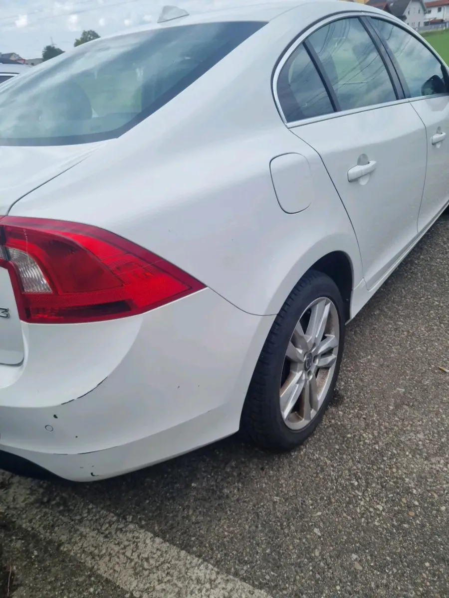 Volvo S60 2013 photo 3