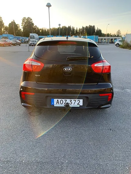 Kia Rio 2015 photo 5