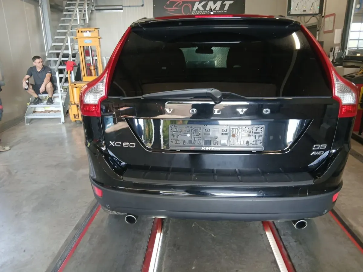 Volvo Xc60 2010 photo 3